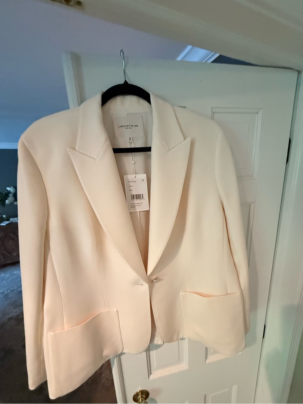 Lafayette 148 New York Soft Cream Single-Button Blazer